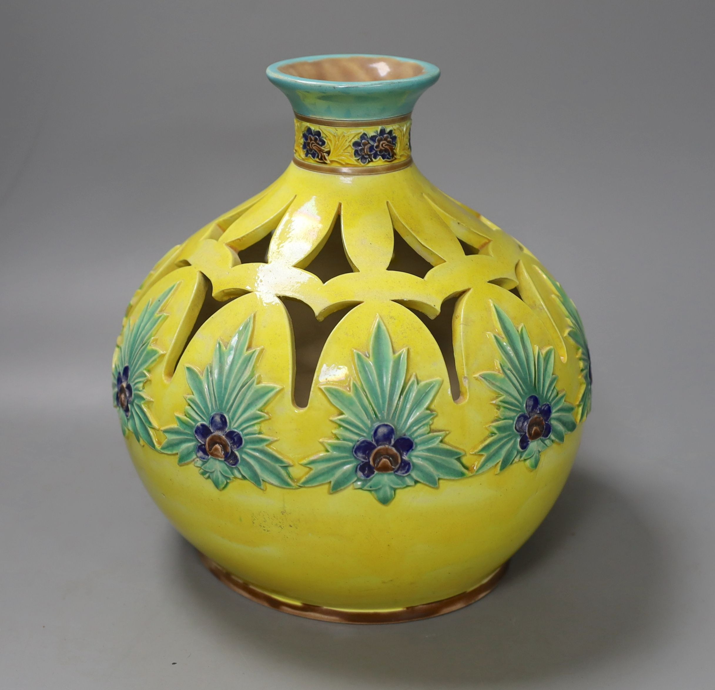 A Doulton yellow-glazed lamp base - 22cm tall